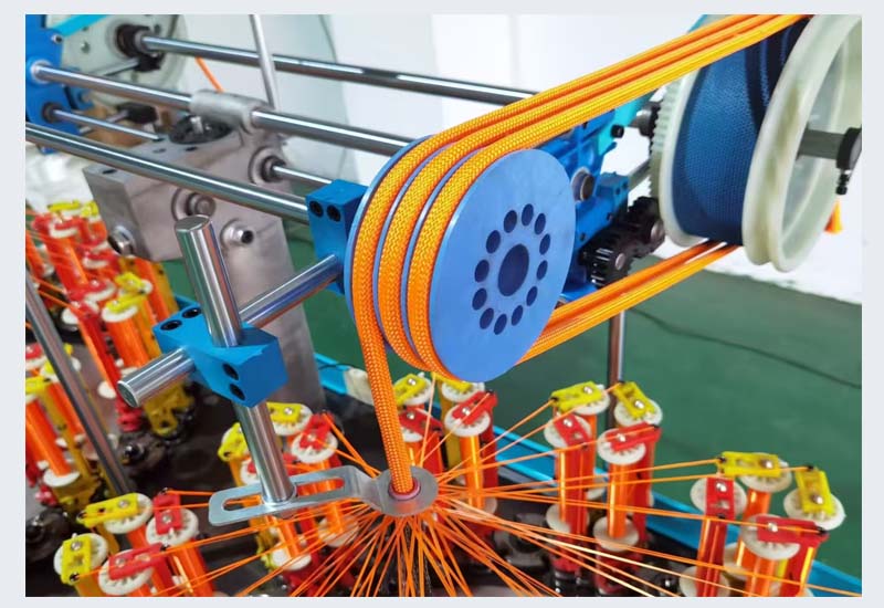 What Is The Difference of The Double Group Braiding Machine And The Normal Braiding Machine