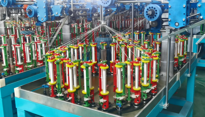 rope braiding spindle