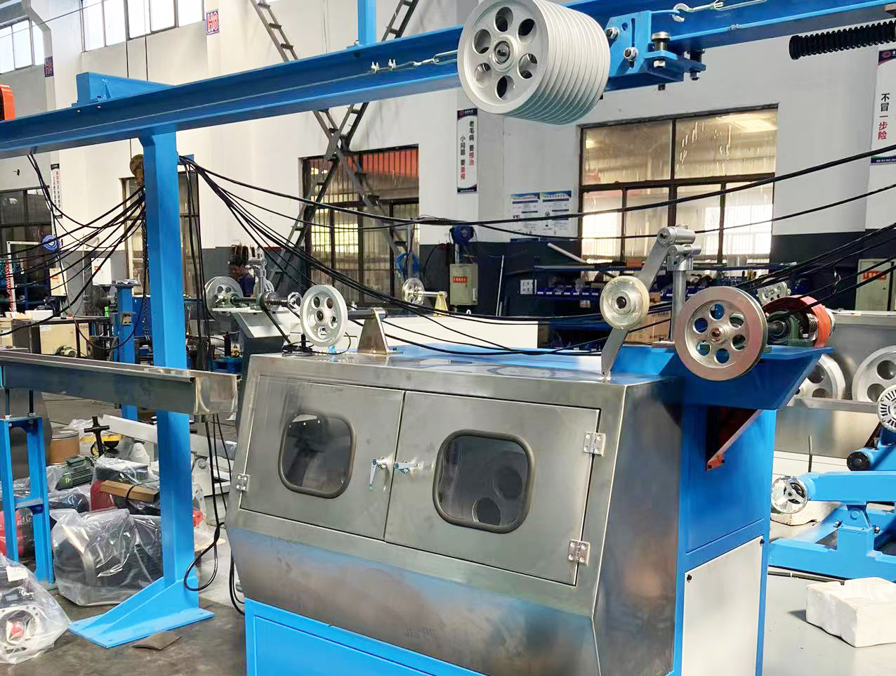Traction Machine